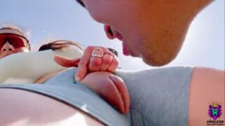 Allxporno MILF YinyLeon Follando al Aire Libre
