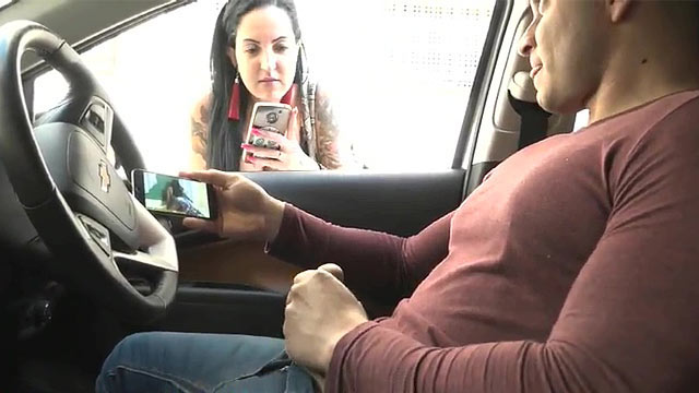 Allxporno Traviesa brasileña metiéndose en una película XXX