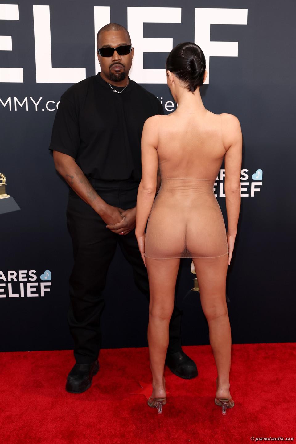 Bianca Censori desnuda en Grammy con vestido transparente - Foto 246402