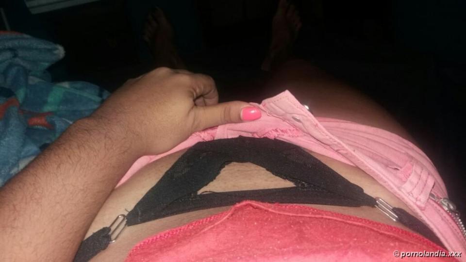 Moreta caliente tomando desnudos caseros - Foto 183409