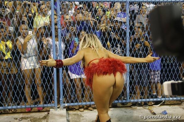 Fernanda Lacerda A Photos A Mendigata en Carnival 2016 - Foto 24098