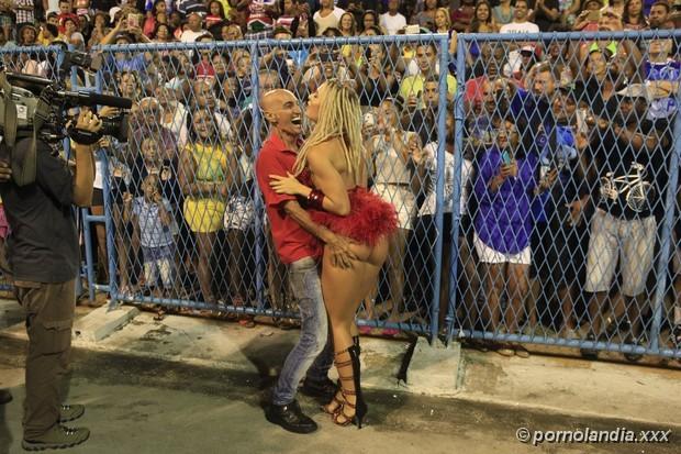 Fernanda Lacerda A Photos A Mendigata en Carnival 2016 - Foto 24103