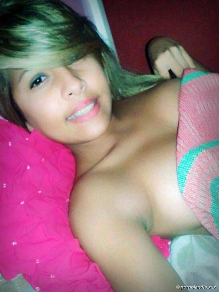 Fotos de una joven tetona que cayó en WhatsApp - Foto 145462