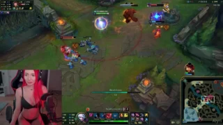 videos de Alyri League of Legends Strip Juego con Subs OnlyFans Video en Allporno