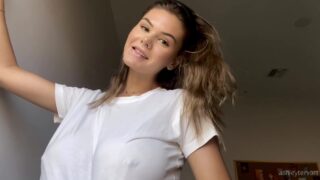 videos de Ashley Tervort Vea a través de un video de tetas enormes en Allporno
