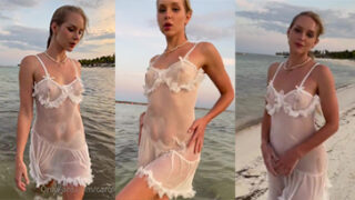 videos de Caroline Zalog Nude Beach Wet Ver a través de OnlyFans Video en Allporno