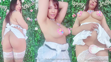 videos de Pattie Nude Nude Cosplay Spalking Ass Video en Allporno