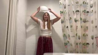 videos de Vickypaigexo Wet T Shirt Challenge Twitch Stream Video en Allporno