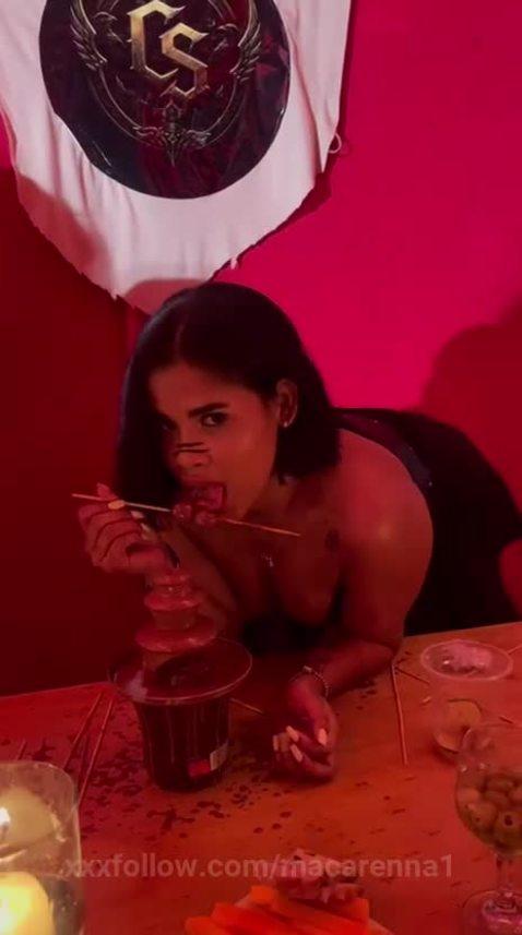 Casa Salsa Valhalla!! Protagonizado por macarenna1