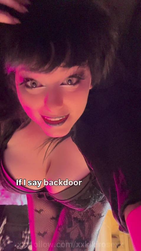 youre submissive huh? Protagonizado por xxkikirosexx