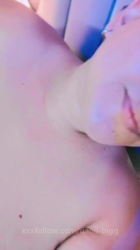 im so horny i need you now 🥵😈 Protagonizado por danii-bigg