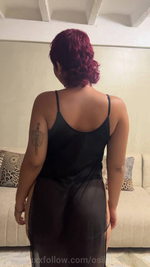 🥀✨ The beauty of my body surrendering to the .. Protagonizado por osiiriss