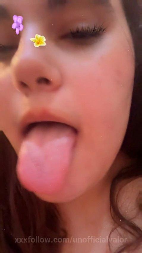 Video Protagonizado por unofficialvalor