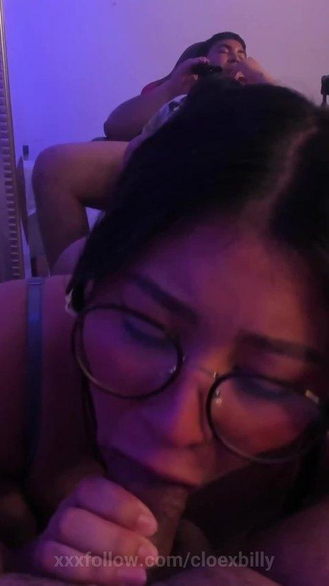 She can do it better and suck depper 🍆 Protagonizado por cloexbilly