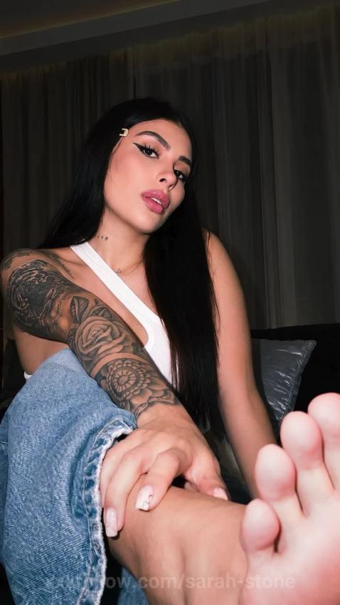 https://es.stripchat.com/Sarah_Stone_ Protagonizado por sarah-stone