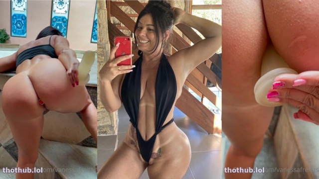 Vanessa Freitas Nude Dilatando su culo